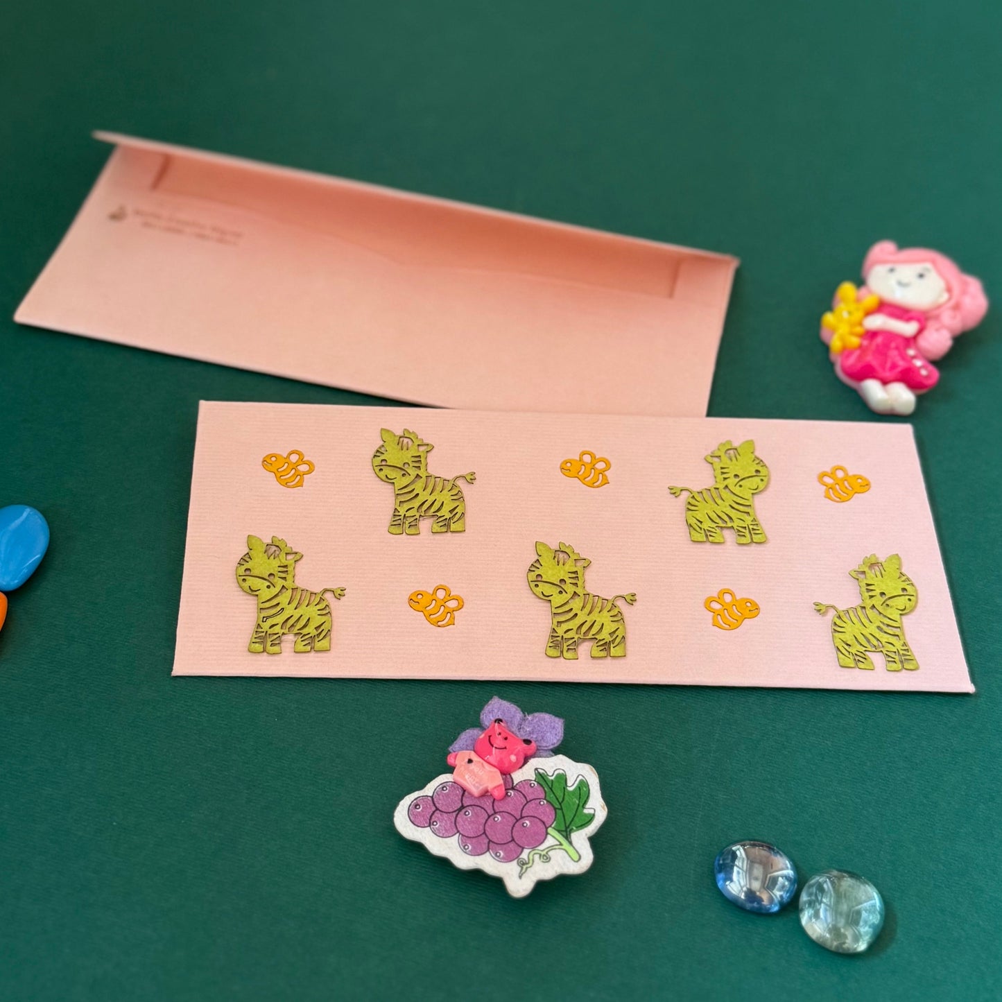 Bee and Giraffe Design Envelop set- 5