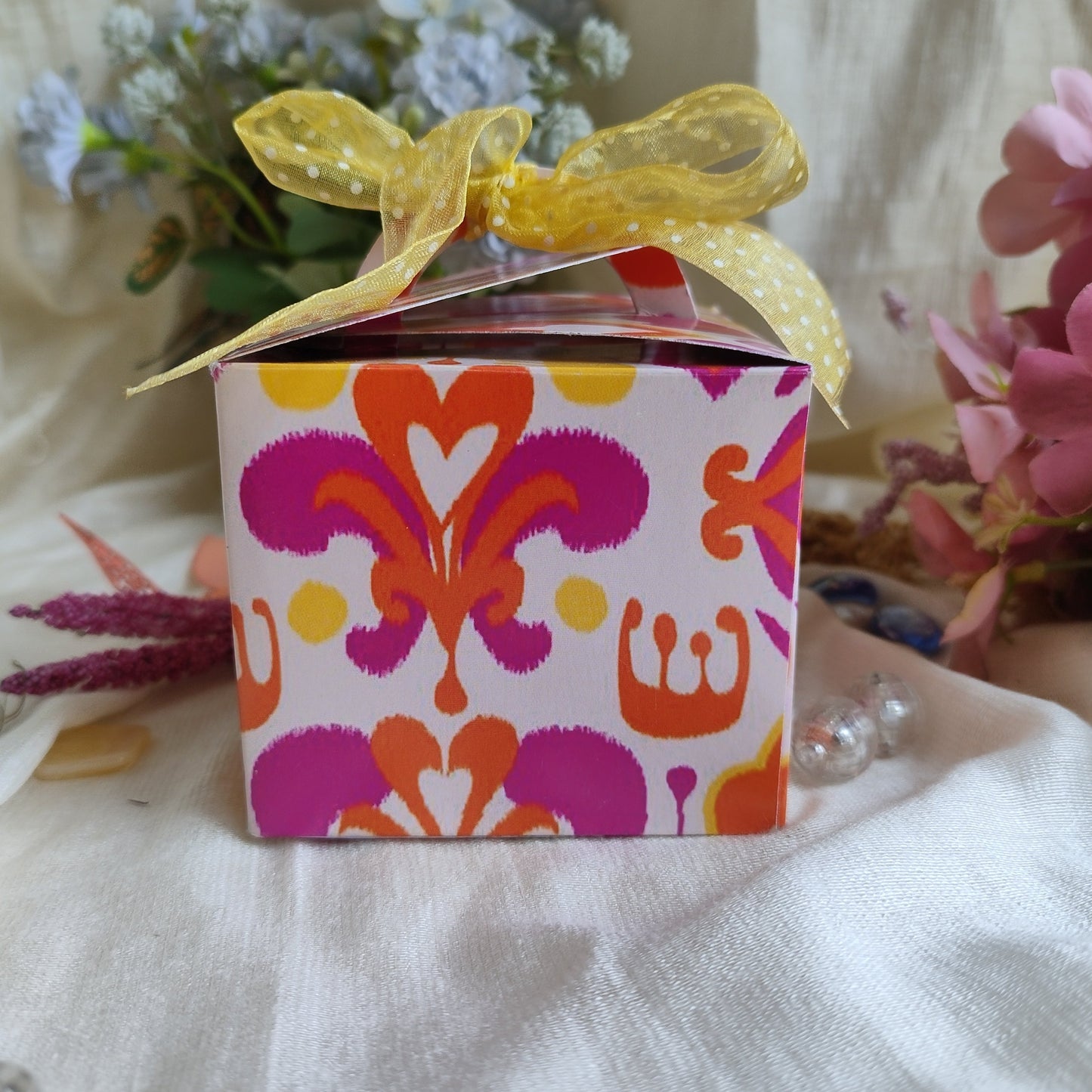 Ikkat Classic Folding gift Boxes - Set of 2 pink