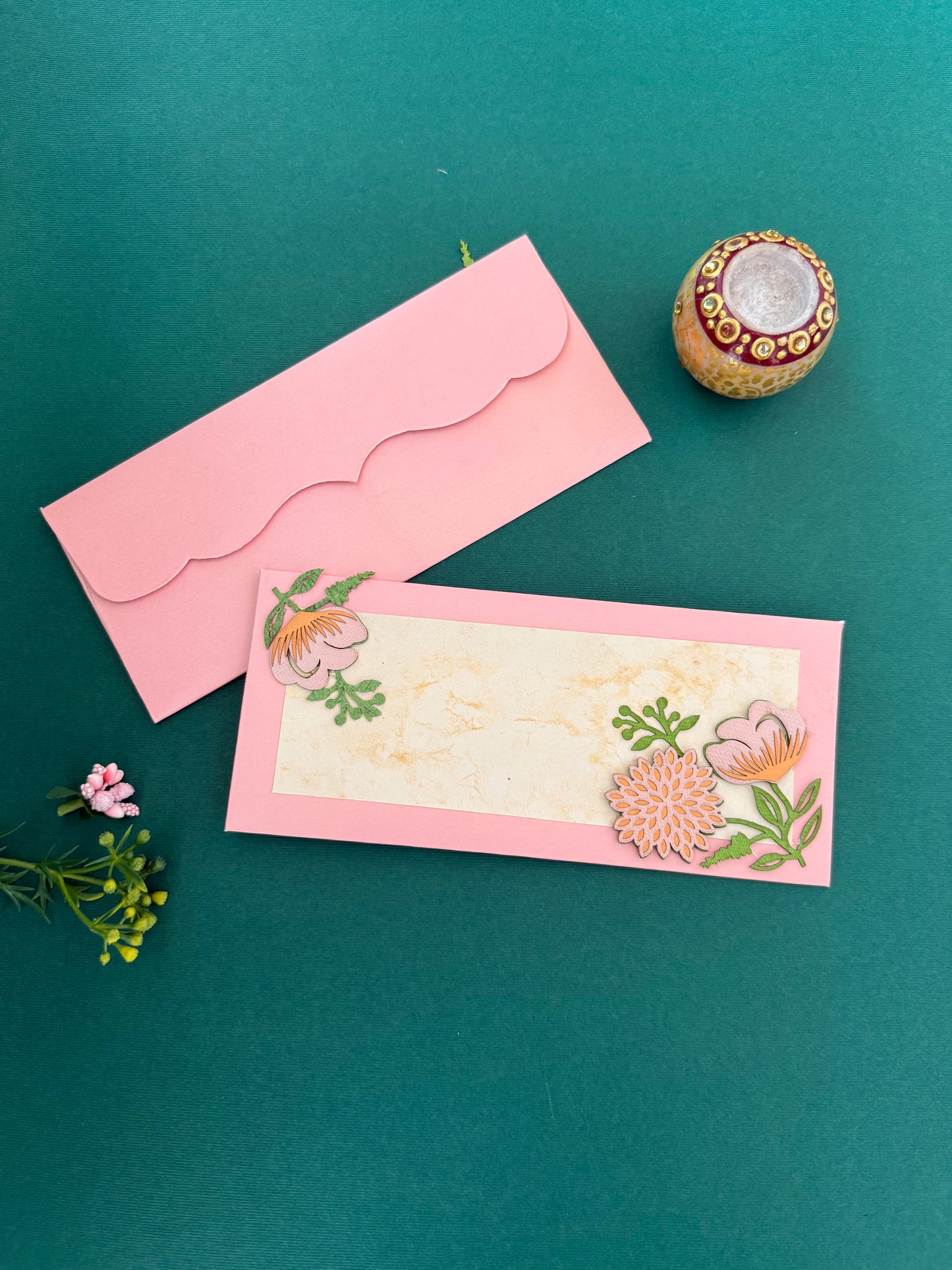Turlip flower envelop -Set of 10