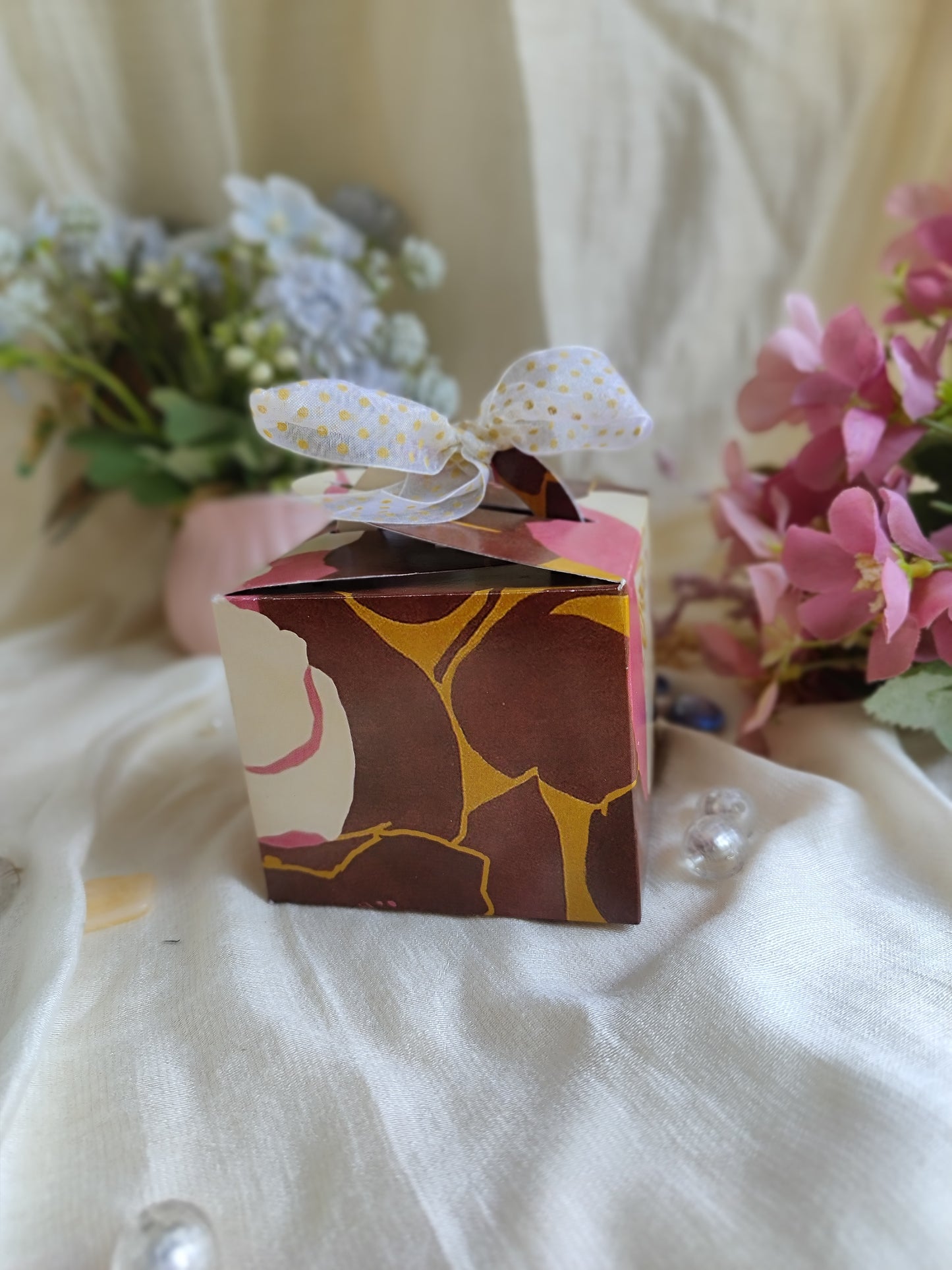 Printed Decorative Folding gift Boxes - Set of 2 brown