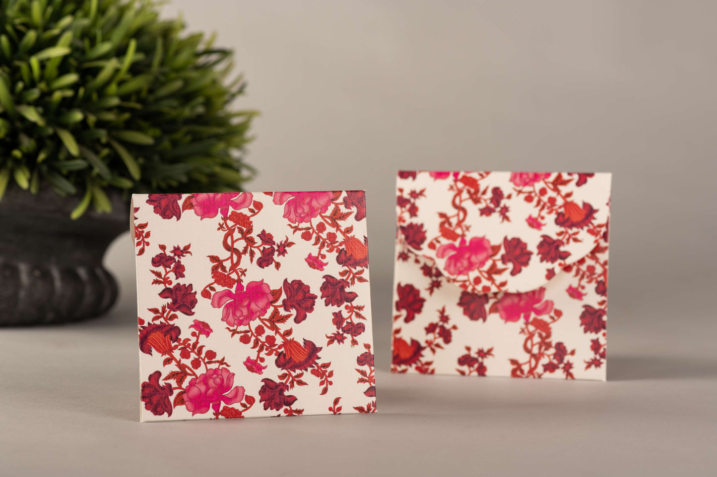 Small Printed Envelope Floral (set of 5)